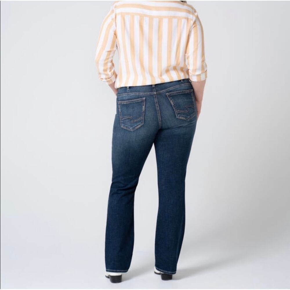 Silver Jeans Plus 20 Avery Slim Embroidered Pockets Boot Cut Distressed Women's‎